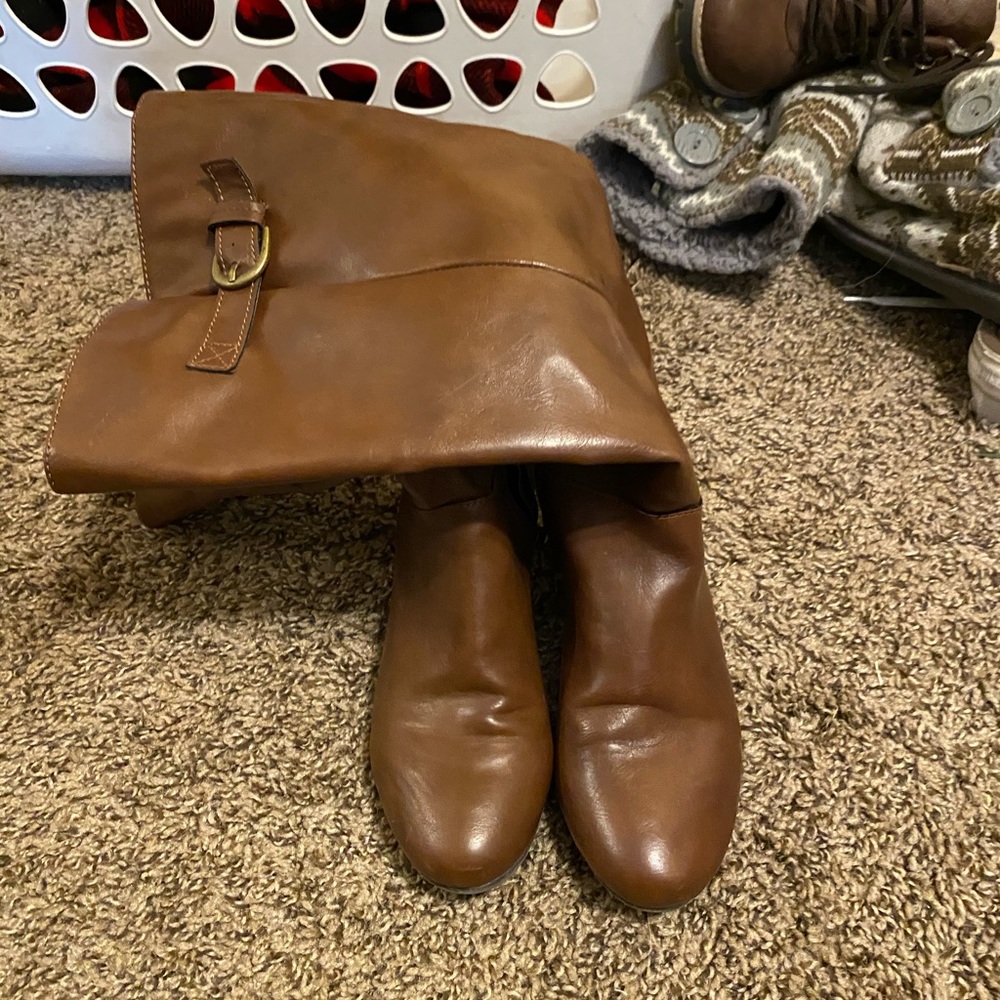 Wedge boots